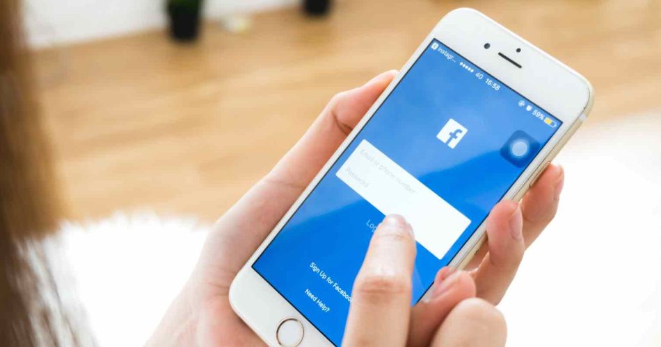 facebook không gửi mã xác nhận